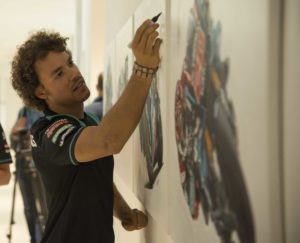 IL TEAM PETRONAS SEPANG RACING A SCUOLA DI FLUIDI DAI COLLEGHI DEL CENTRO R&T PETRONAS DI TORINO