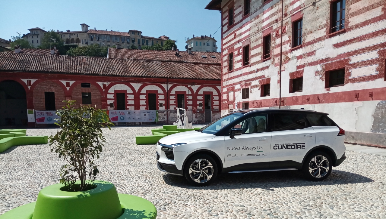 Aiways U5 apripista del Rally Storico Valli Cuneesi 2022