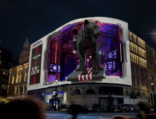Apollo Tyres: Vredestein Ultrac Pro in 3D a Piccadilly Circus