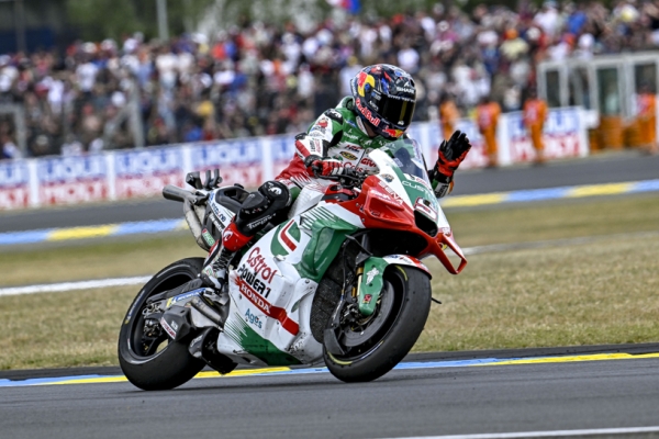 TMR Village Castrol - Johann Zarco