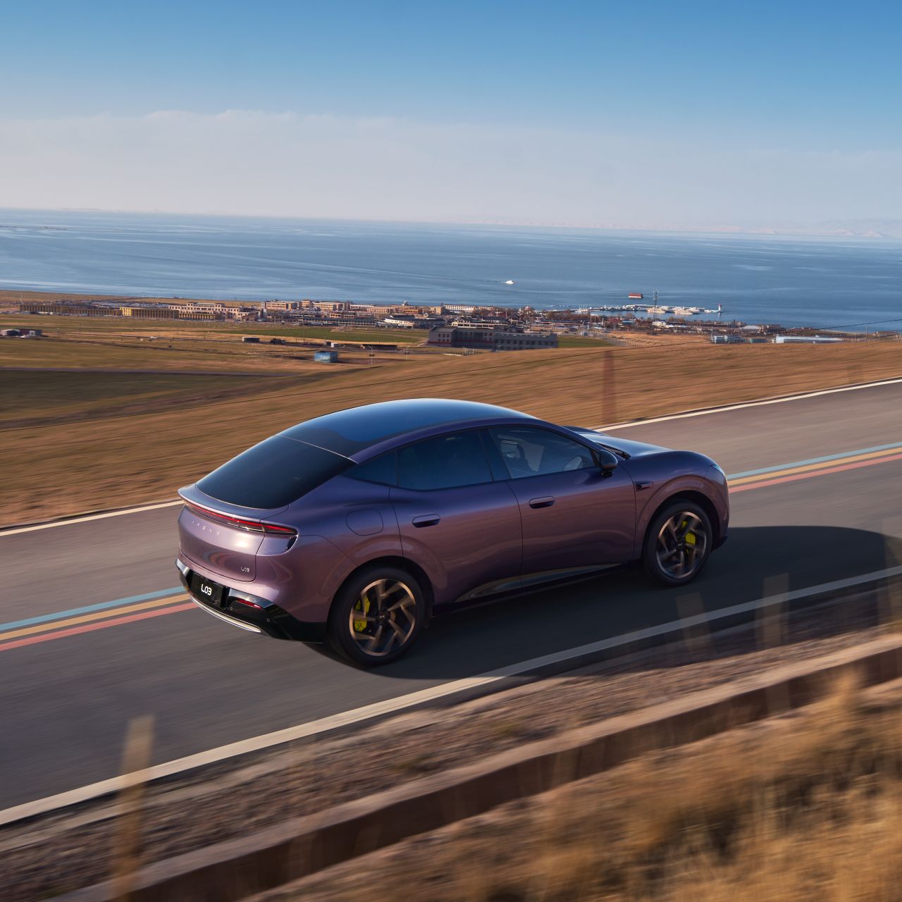 XPENG_L03_Purple-Outdoor Driving